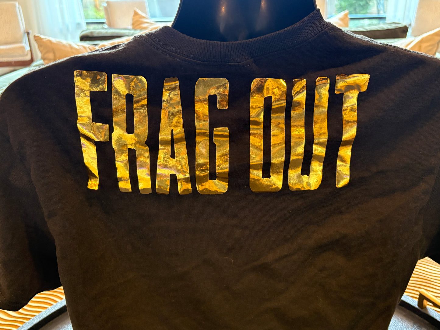 Frag Out!